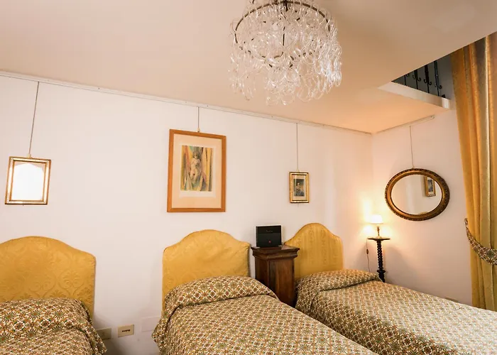 D'epoca Colosseo Art Gallery דירה רומא